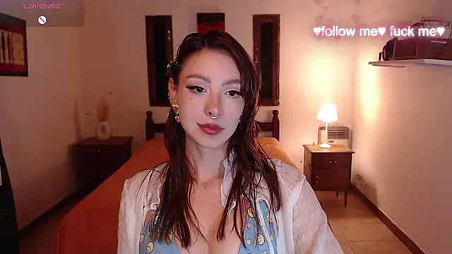 Snapshot of sakura_beauty chatting on 03.15.25 sakura beauty online show from 03.15.25