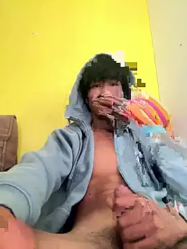 juniiorre online show from 10.31.25