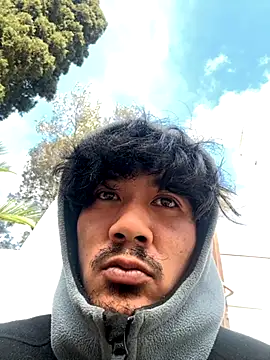 juniiorre online show from 11.19.25