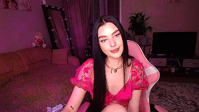 Snapshot of __Malika__ chatting on 01.15.26 Malika online show from 01.15.26