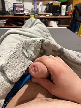 David19932908 online show from 03.12.25