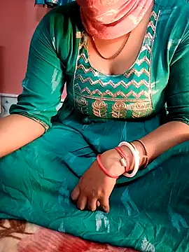 Snapshot of Bengali-boudi chatting on 02.10.25 Bengali-boudi online show from 02.10.25