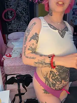 MissRomero online show from 03.11.26