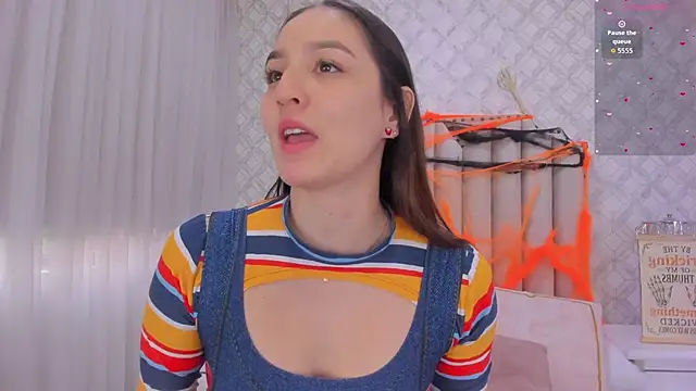 Pia Johnson  online show from 10.31.25