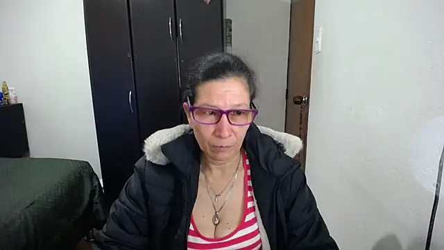 Snapshot of latin49 chatting on 03.11.26 latin49 online show from 03.11.26