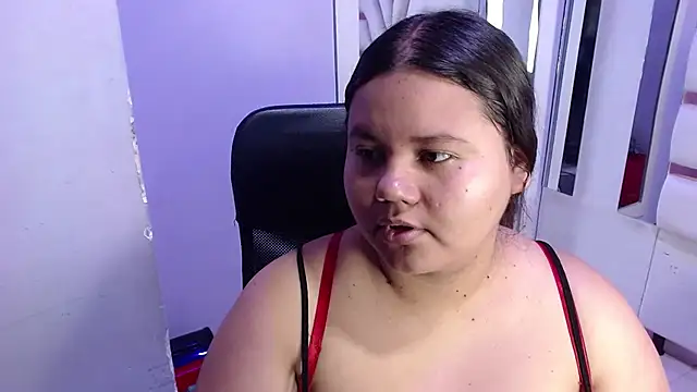 ValenTitis online show from 11.19.25