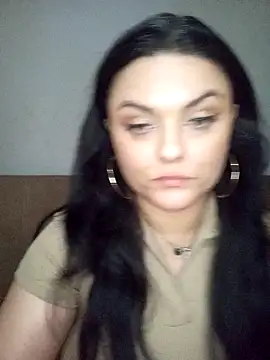 Snapshot of sweetychloelle chatting on 12.15.24 sweetychloelle online show from 12.15.24