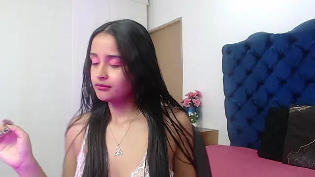 Lili666  online show from 12.04.25