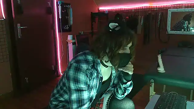 Snapshot of Ginny-the-bdsm-nympho chatting on 02.24.25 Ginny-the-bdsm-nympho online show from 02.24.25