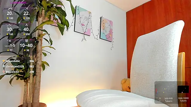 alessia1   online show from 02.19.25