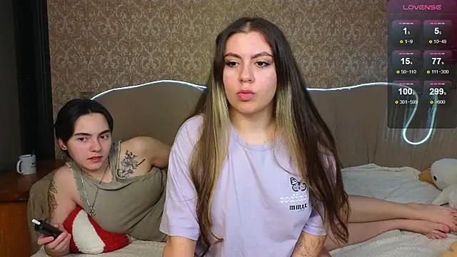 twobabesweet online show from 02.13.25