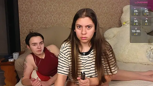 twobabesweet online show from 10.16.25