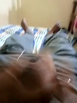 Snapshot of robinsan1010 chatting on 03.19.25 robinsan1010 online show from 03.19.25