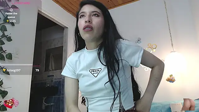 Snapshot of adriscute chatting on 02.21.25 adriscute online show from 02.21.25