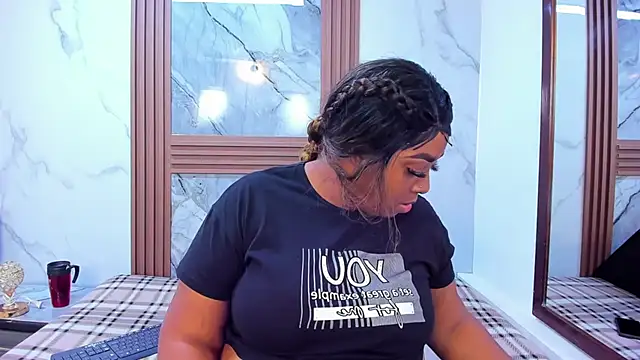 HannyMansonh online show from 01.24.25