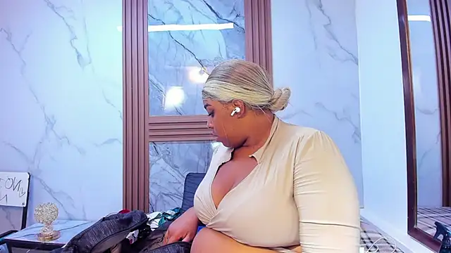 HannyMansonh online show from 02.13.25