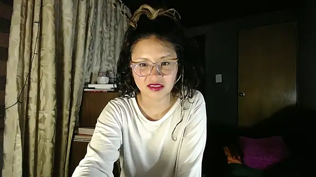 Hathorlove online show from 11.27.25