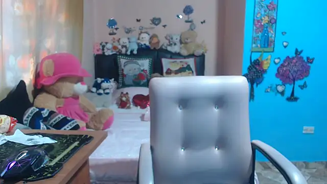 milfeddy  online show from 12.17.25