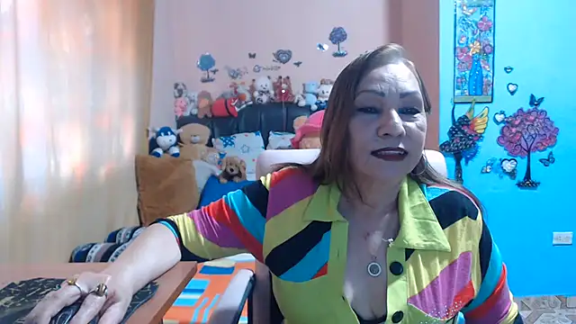 Snapshot of milfeddy_ chatting on 07.04.26 milfeddy online show from 07.04.26