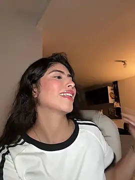 Gaby zahir  online show from 01.15.25