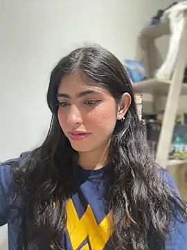 Gaby zahir  online show from 03.20.25