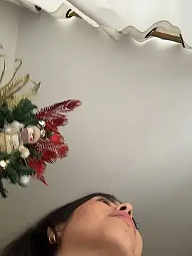 Snapshot of Gaby_zahir_ chatting on 01.13.26 Gaby zahir online show from 01.13.26