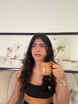 Snapshot of Gaby_zahir_ chatting on 02.05.26 Gaby zahir online show from 02.05.26