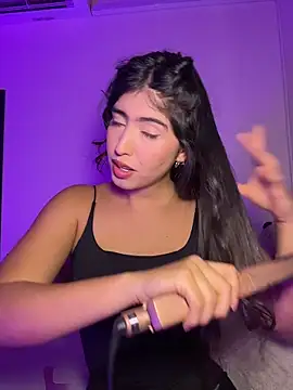 Snapshot of Gaby_zahir_ chatting on 02.13.26 Gaby zahir online show from 02.13.26