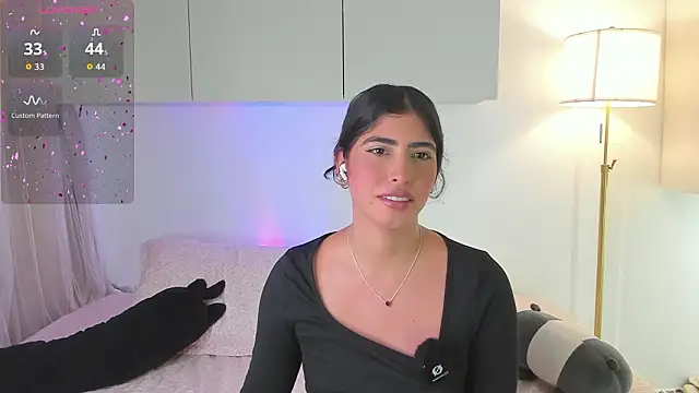 Snapshot of Gaby_zahir_ chatting on 02.24.26 Gaby zahir online show from 02.24.26