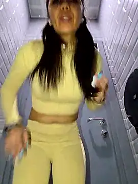 LeticiaWoods online show from 11.26.25