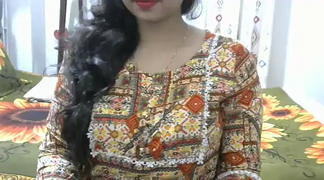 Snapshot of cutebengaligirl chatting on 01.03.25 cutebengaligirl online show from 01.03.25