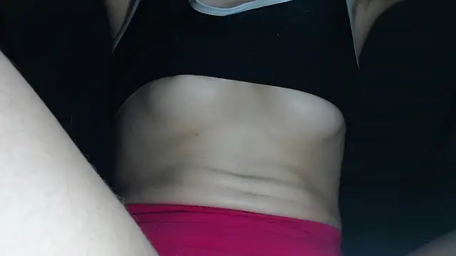 Snapshot of candylove05 chatting on 12.14.25 candylove05 online show from 12.14.25