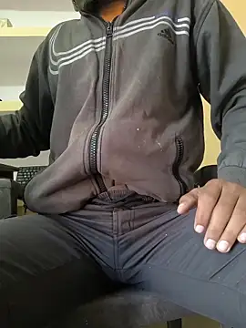 Snapshot of Im_Aryan chatting on 12.20.25 Im Aryan online show from 12.20.25