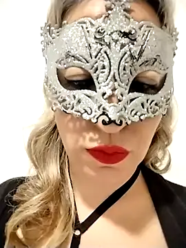 Snapshot of Copazzasoft chatting on 12.01.25 Copazzasoft online show from 12.01.25