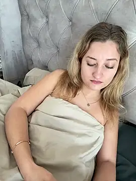 MileySummer online show from 01.12.26