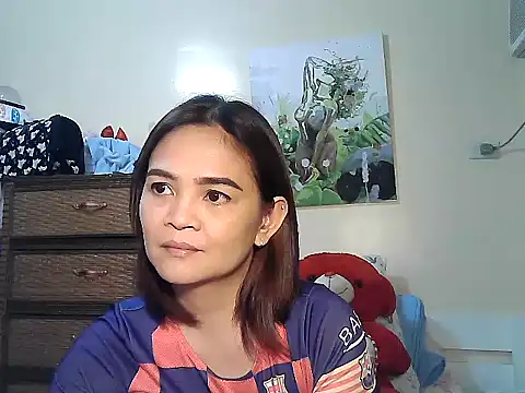 Kisses-13 online show from 04.14.26