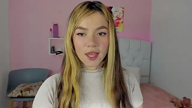 18candys online show from 02.25.26