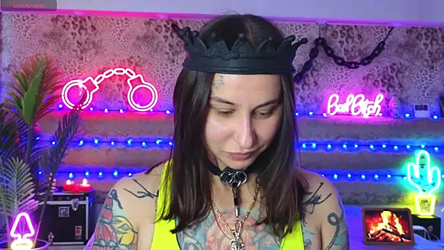 Cool Freak  online show from 05.16.26