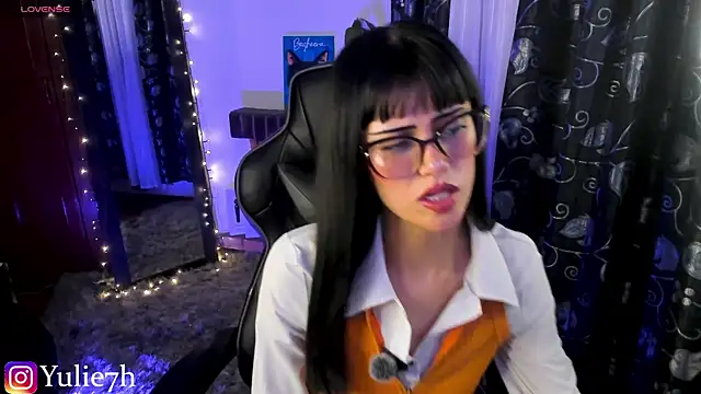 Snapshot of _Jessy_Moon_ chatting on 06.20.26 Jessy Moon online show from 06.20.26