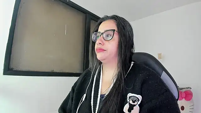 smile sweetpao online show from 02.27.25