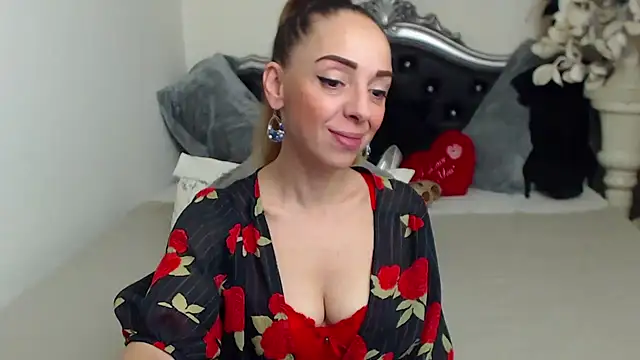 Snapshot of AylyneRichards chatting on 11.03.25 AylyneRichards online show from 11.03.25