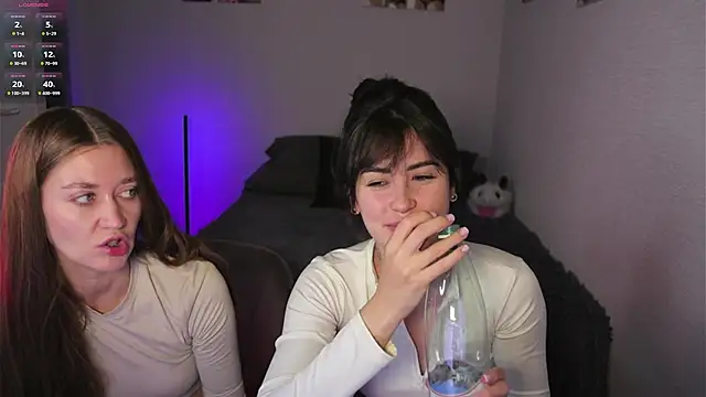 Mari   Anna online show from 10.24.25