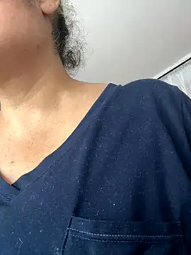 gabiTetas online show from 10.26.25