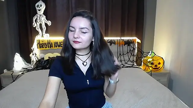 JasmineAsha online show from 10.21.25