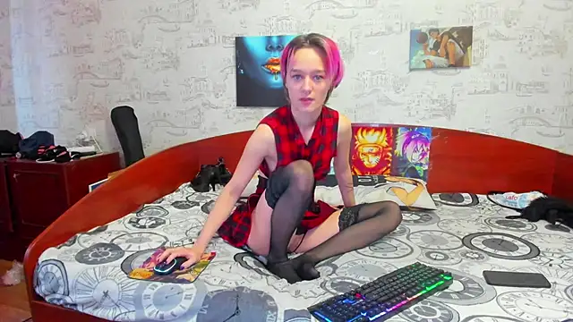 Snapshot of KagamiTayga chatting on 02.02.25 KagamiTayga online show from 02.02.25