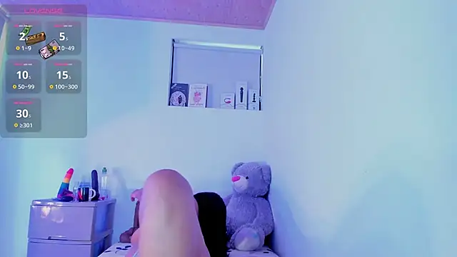 Snapshot of iriss_25 chatting on 11.21.25 iriss 25 online show from 11.21.25