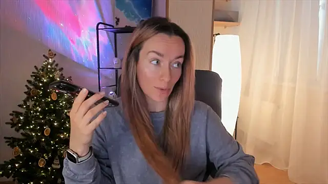 RebeccaMartinez online show from 12.21.25