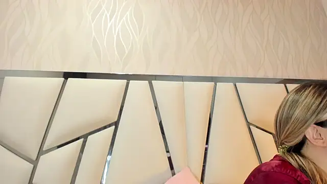 kimberly7  online show from 10.19.25