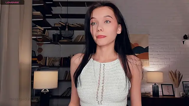 Snapshot of Riskyproject chatting on 01.25.25 Riskyproject online show from 01.25.25