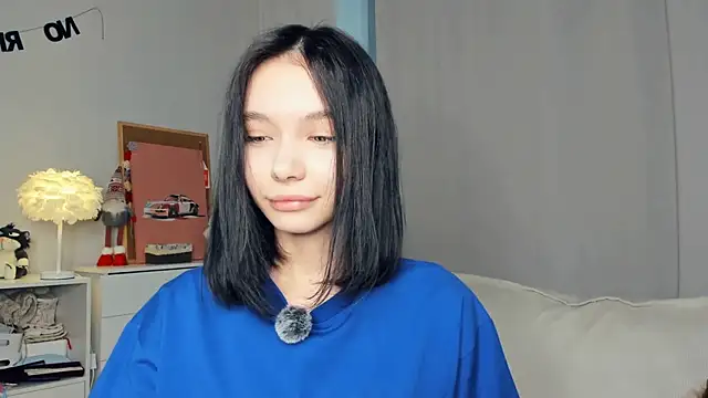 Snapshot of Riskyproject chatting on 12.18.25 Riskyproject online show from 12.18.25